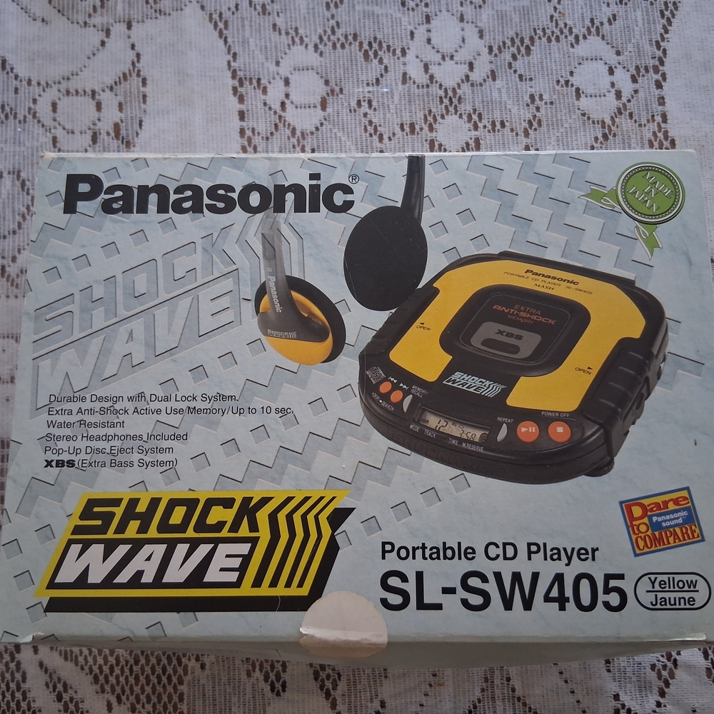 Panasonic Shockwave SL-SW405 Yellow CD Player